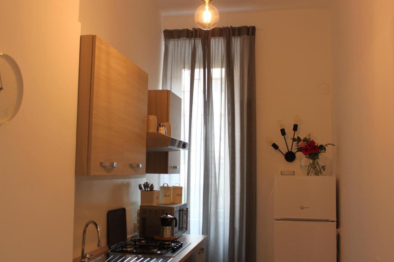 Casa Luna - Accomodation In Santa Maria Maggiore Roma Dış mekan fotoğraf