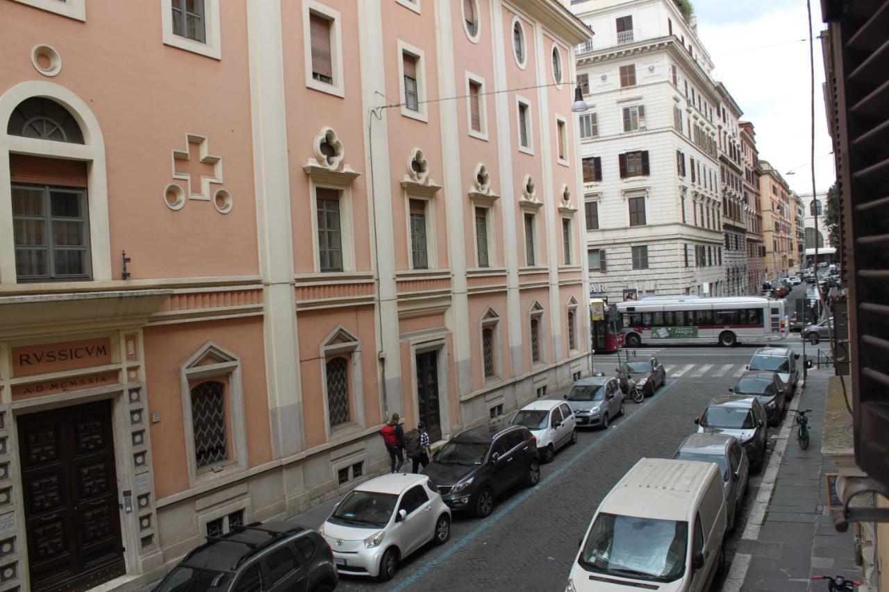 Casa Luna - Accomodation In Santa Maria Maggiore Roma Dış mekan fotoğraf