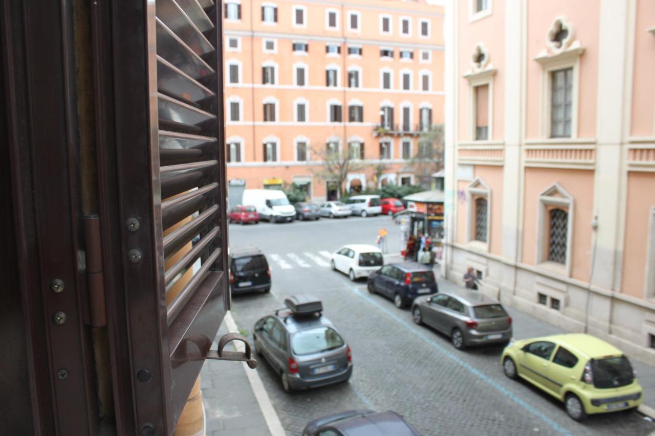 Casa Luna - Accomodation In Santa Maria Maggiore Roma Dış mekan fotoğraf